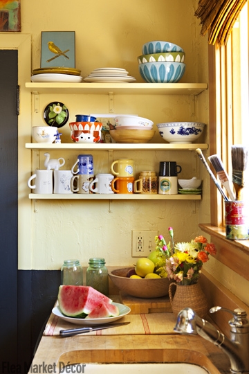 A Plate Rack Will Take the Open Shelving in Your Kitchen to the