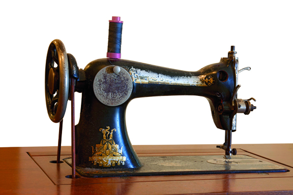 sewing machine sewing machine
