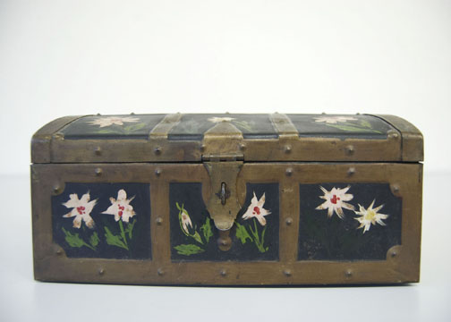 A Toleware chest, hand-painted by a folk artist A Toleware chest, hand-painted by a folk artist