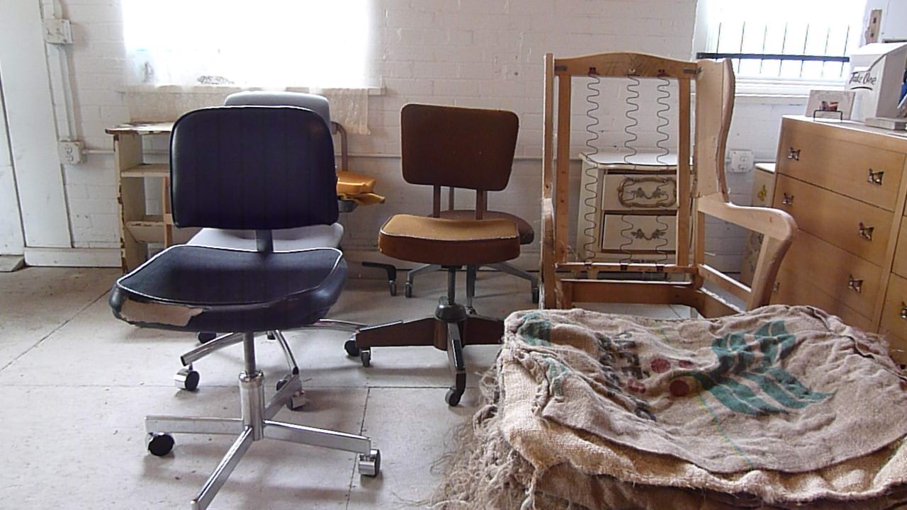 Office chairs Office chairs