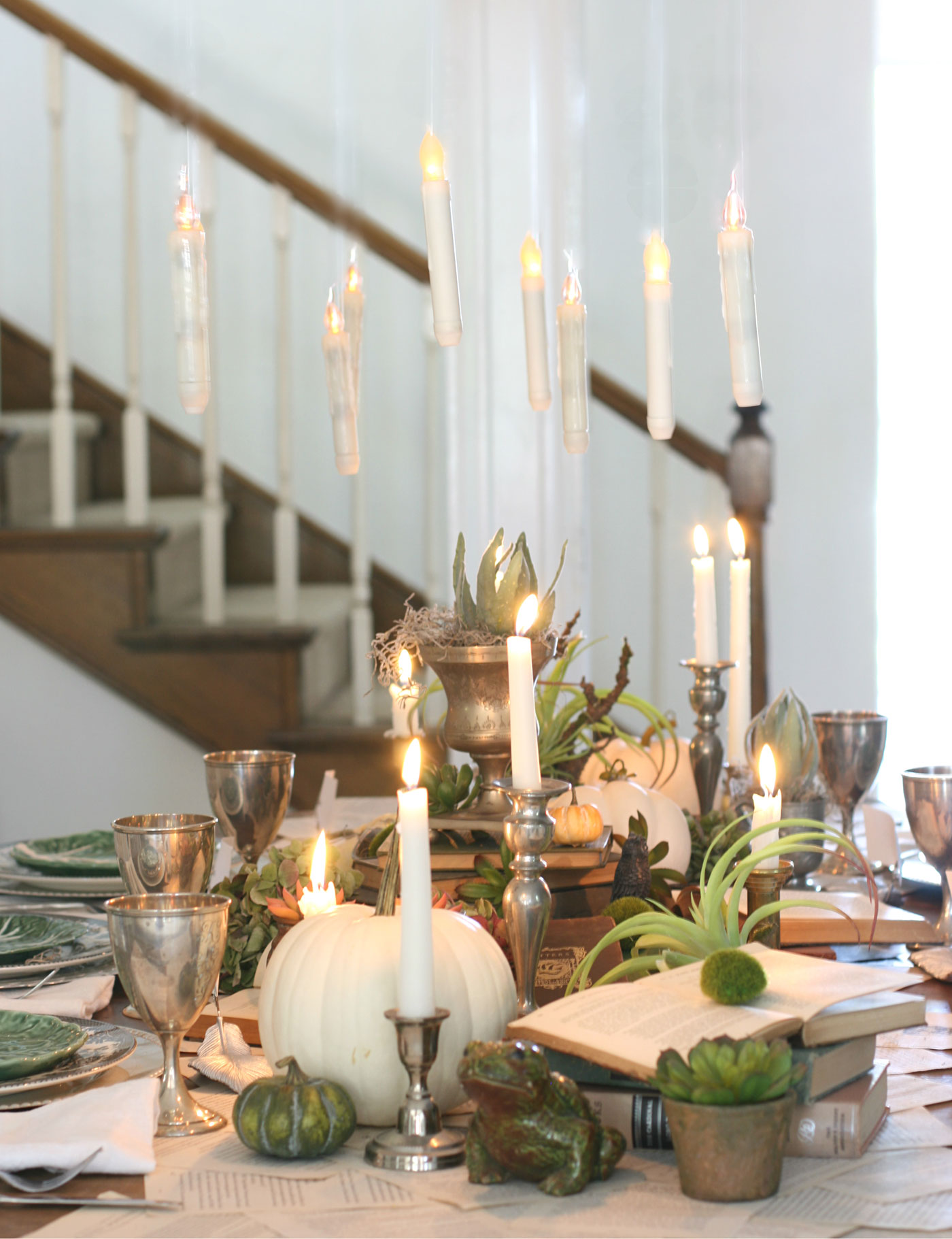 Surprise your Guests with this use of Floating Candles