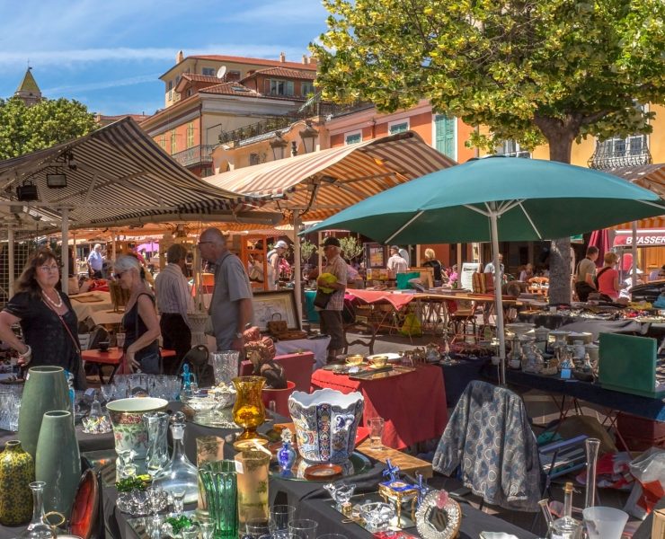 Outdoor flea market in France