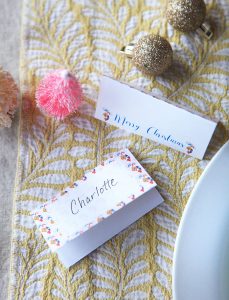 printable place cards with vintage ornament pattern