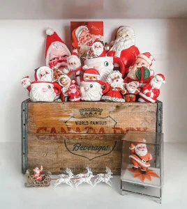 vintage Canada Dry crate with Santa mugs and figurines