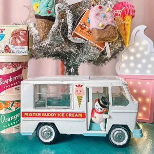 bright notes of nostalgia with ice cream themed aluminum tree vignette