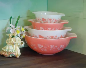 vintage Pyrex bowl collection