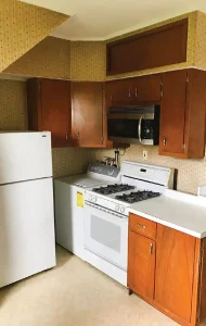 before photo of 1915 bungalow kitchen